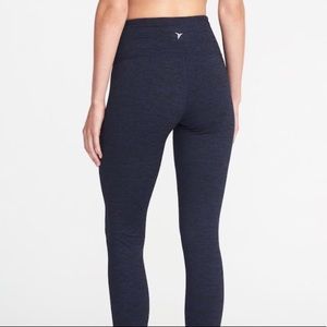 Old Navy Striped High Waisted Go-Dry Leggings